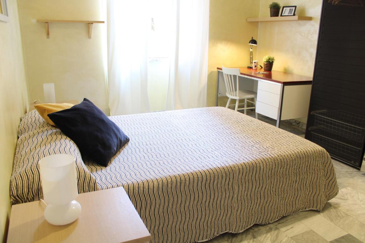 Appartamento Re Di Roma/Cozy Flat For Six Persons Buitenkant foto