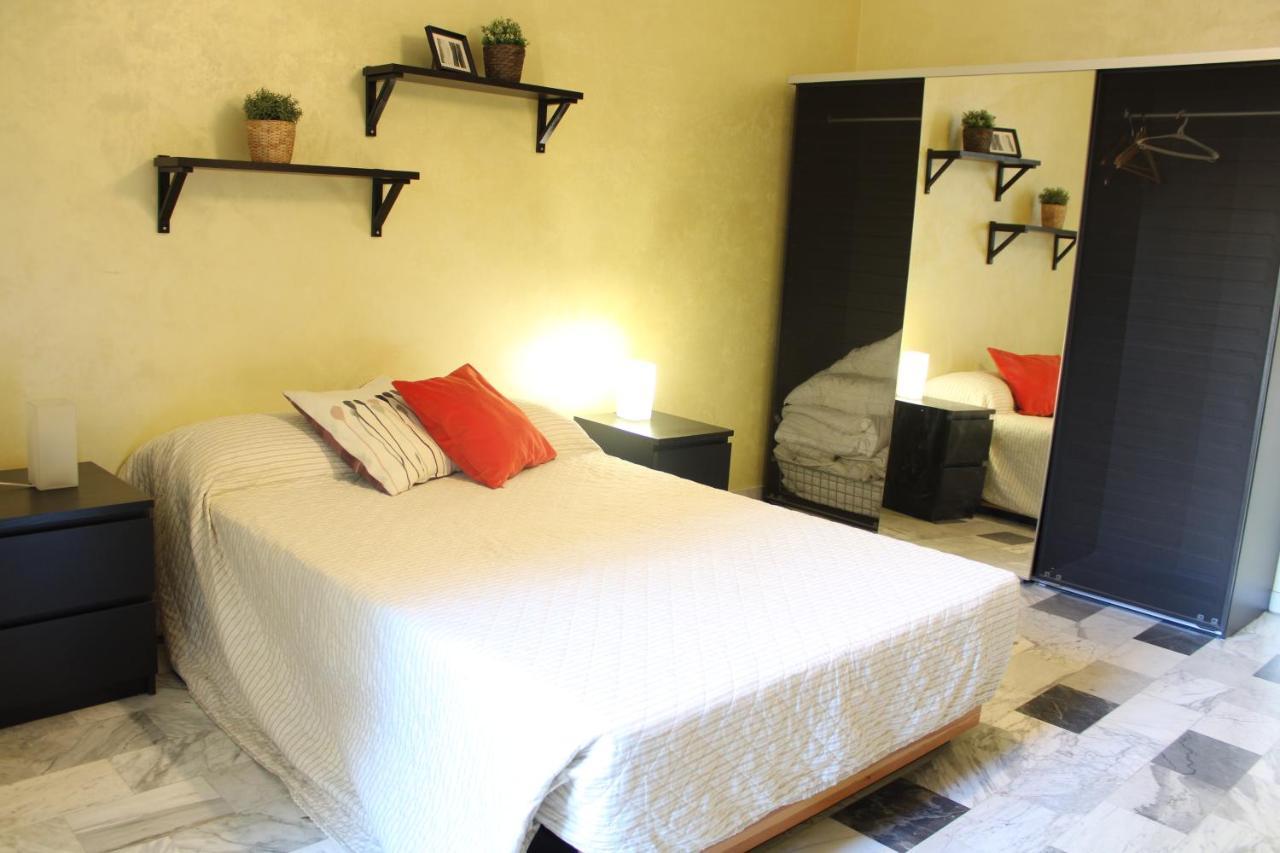 Appartamento Re Di Roma/Cozy Flat For Six Persons Buitenkant foto