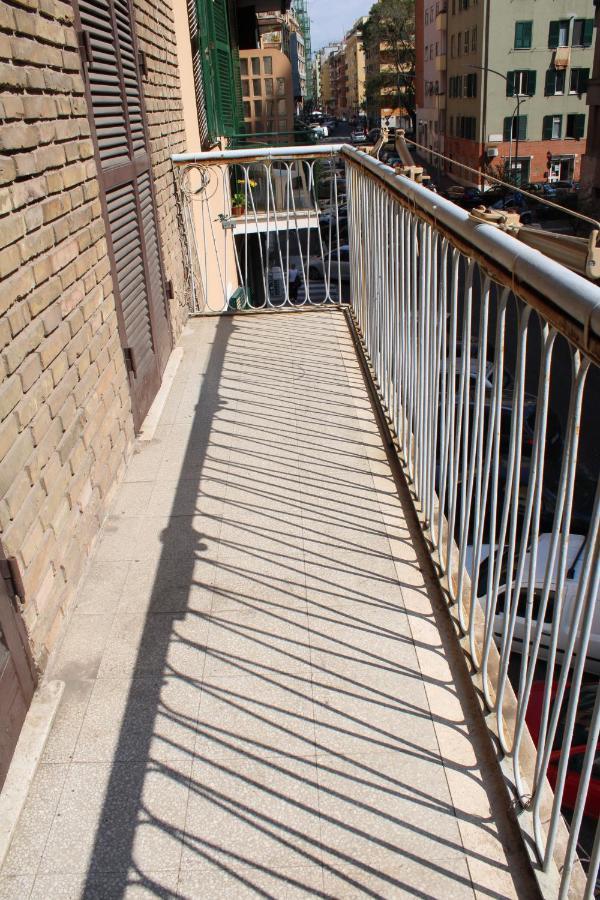 Appartamento Re Di Roma/Cozy Flat For Six Persons Buitenkant foto