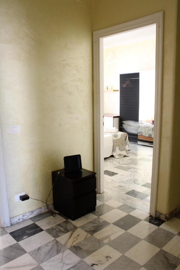 Appartamento Re Di Roma/Cozy Flat For Six Persons Buitenkant foto